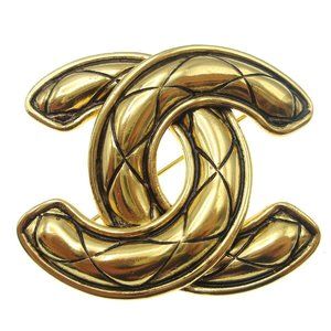 Chanel Quilted Brooch Pin Corsage Gold-plated